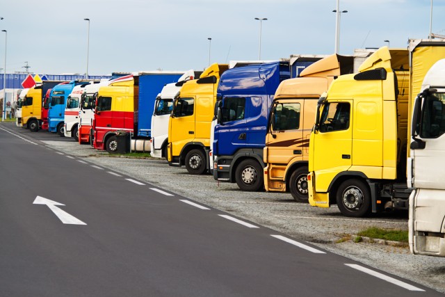 parkeerplaatsen vrachtwagens Bosch Secure Truck Parking